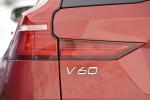 Volvo V60 D4 Cross Country 2018 года (WW)